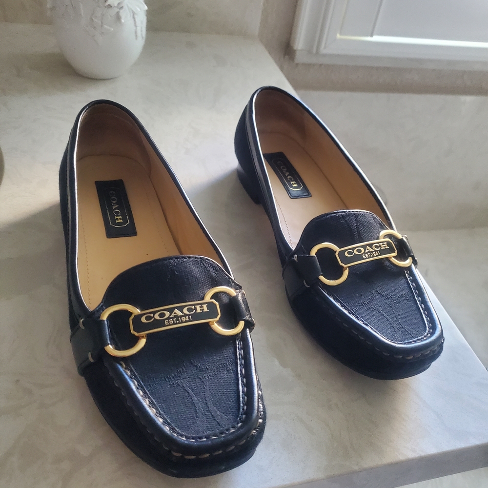 Coach Women's Black and Gold Loafers
